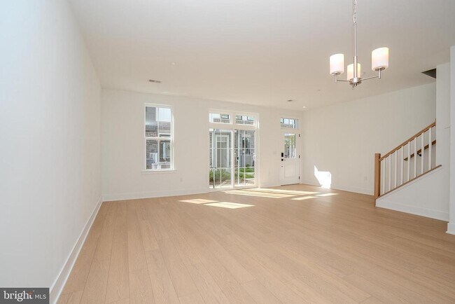 Photo - 8104 Donatello Dr