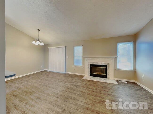 Photo - 3520 Lytham Pl