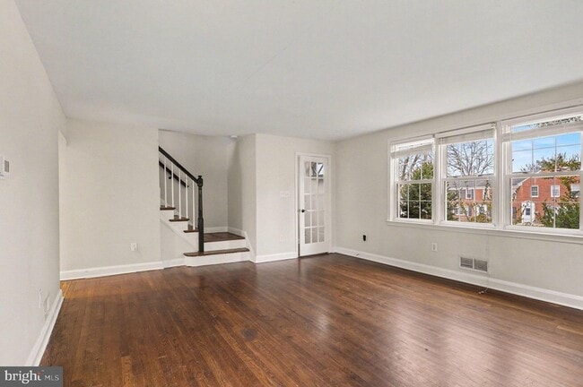 Photo - 1546 Putty Hill Ave