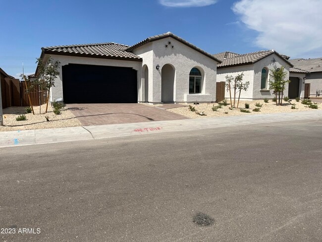 Building Photo - 11148 W Parkway Dr