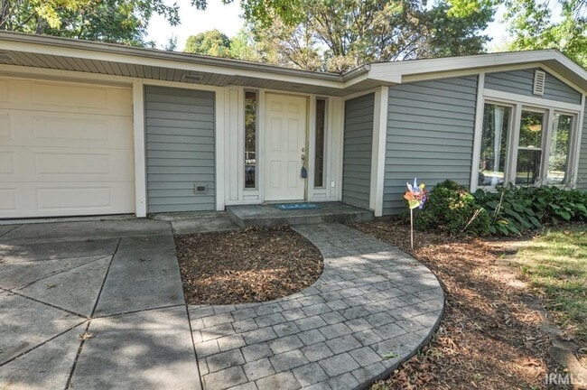 Photo - 721 Princess Dr