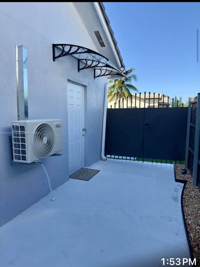 Building Photo - 17271 SW 150th Ct Unit 0 Rental