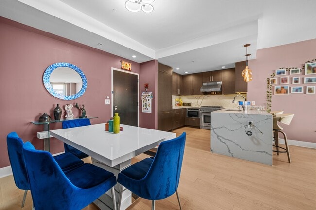 Photo - 1400 Hudson St Unit 233