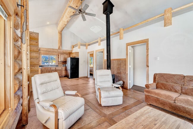 Photo - 38500 Lobo Ct