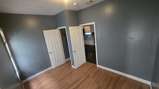 Photo - 830 S 18th St Unit 2