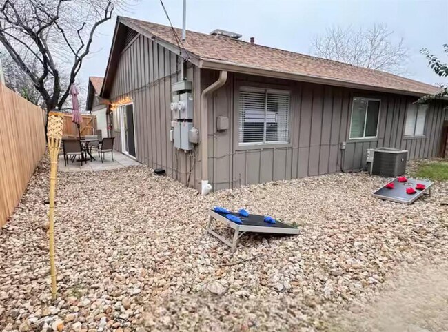 Photo - 9011 Quail Valley Dr