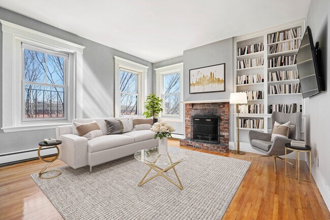 Photo - 28 Chestnut St Unidad 3