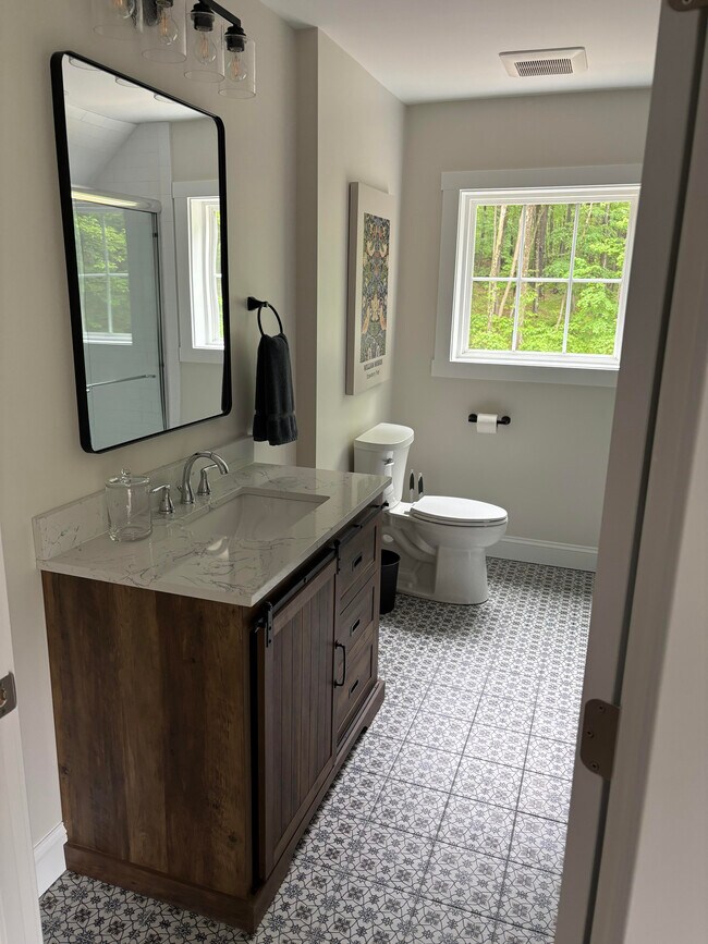 Photo - 21 Harris Farm Rd Unit Brand New 1 bedroom apt