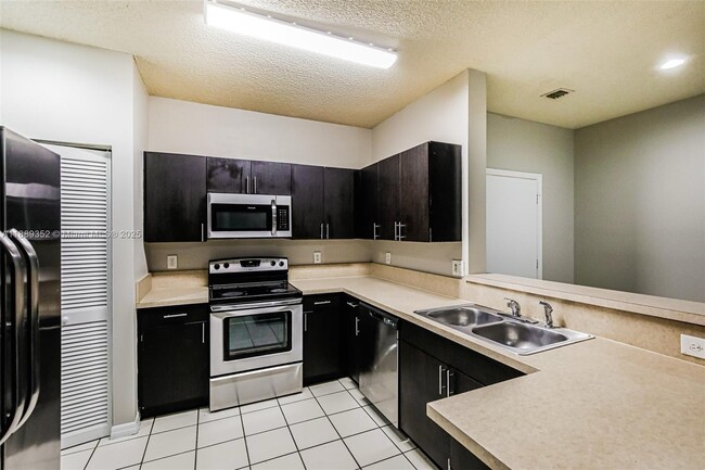 Photo - 10301 SW 18 St MIRAMAR, FL 33025