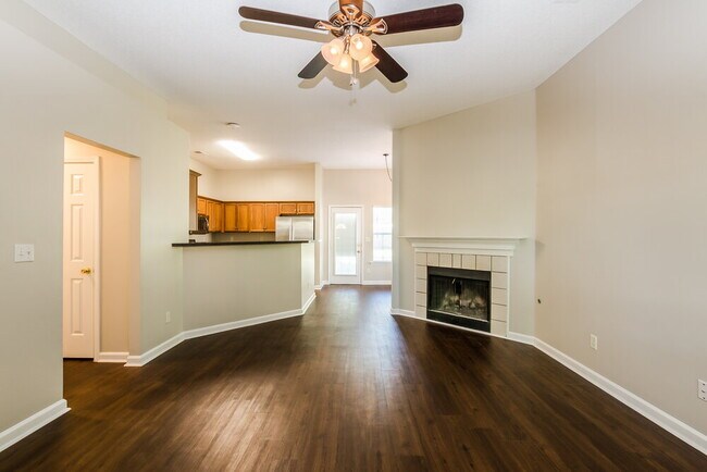 Photo - 9697 Tributary Cove