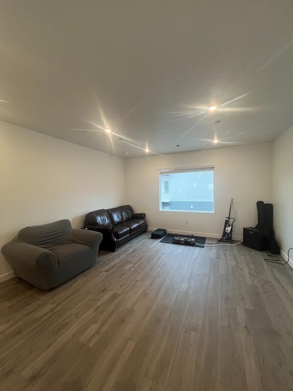 Photo - 1135 W 440 S