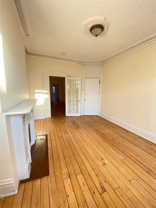 Photo - 516 Jersey Ave Condo