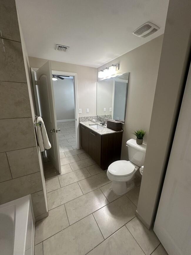 Photo - 13712 SW 169th Ln Unit A3