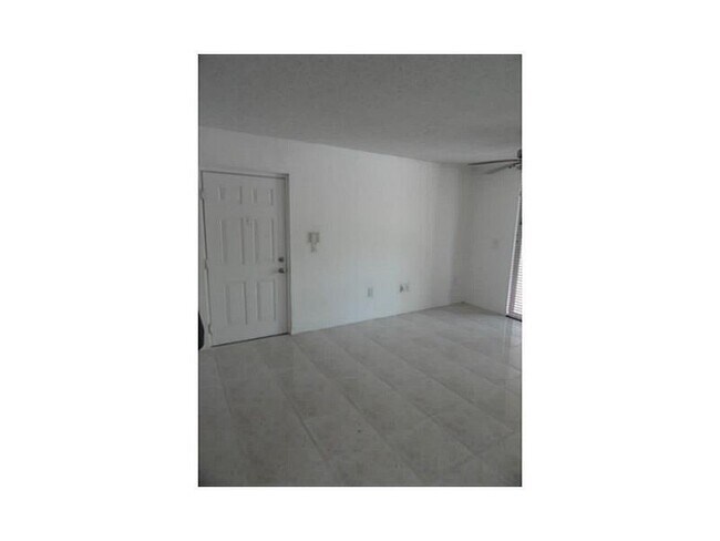 12166 St.Andrews Pl Unit 111