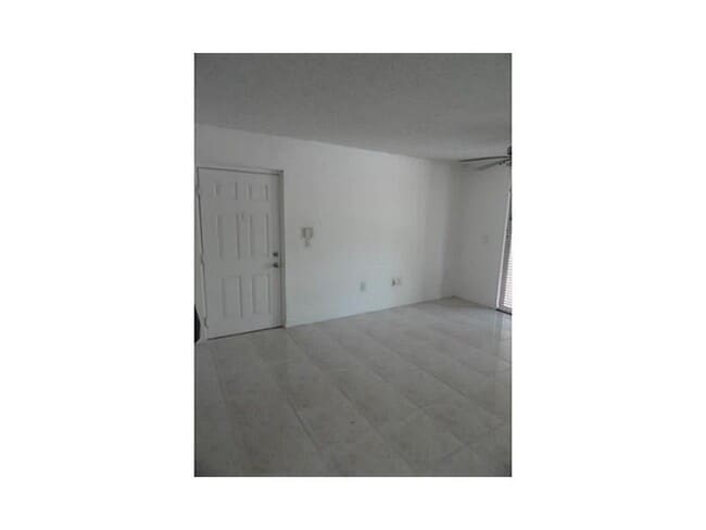 Photo - 12166 St.Andrews Pl Unidad 111