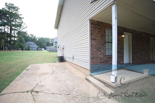 Photo - 2 bed, 1.5 bath apartment - $775 - HUD acc...