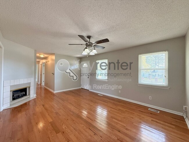 Photo - 103 Cedar Tree Ln