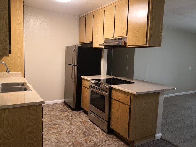 Traditional w/ Stainless Steel Upgrades - Penasquitos Point