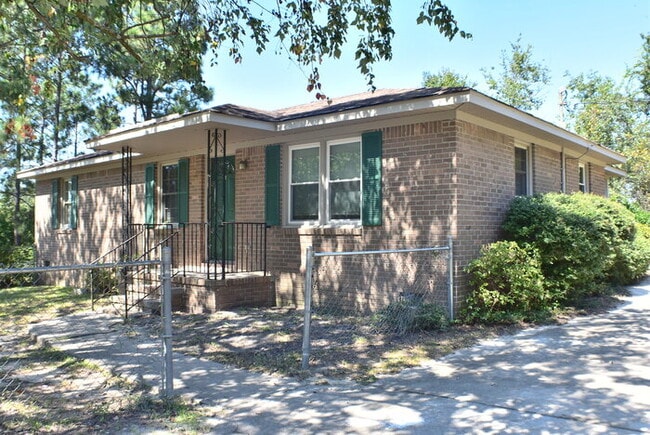 Photo - 111 Sandwood Rd House