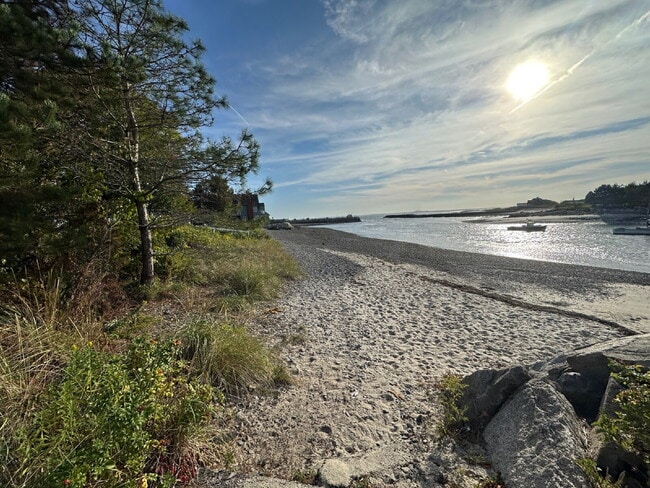 Photo - 2BR WINTER RENTAL, Fully Furnished– Heat Included, Near Downtown Kennebunkport