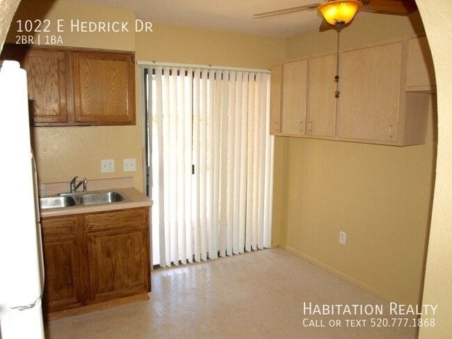 Photo - 1022 E Hedrick Dr