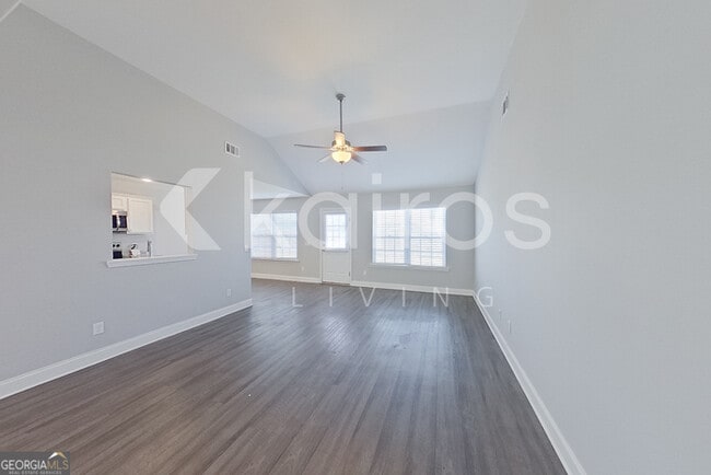 Photo - 228 Western Red Cedar Dr