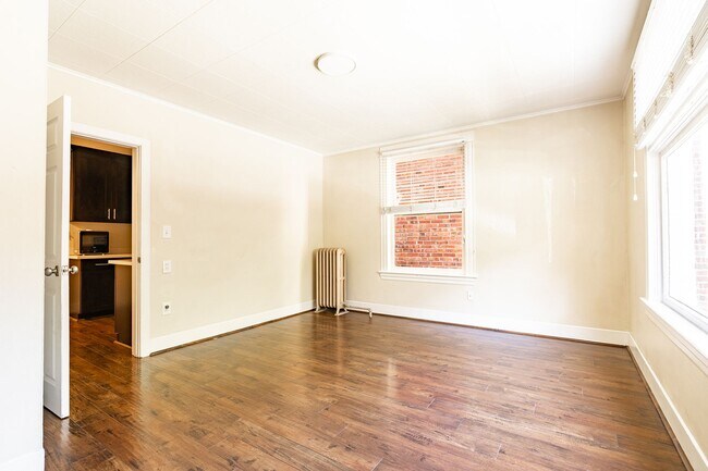 Photo - Luna Mia Co-Living Studios