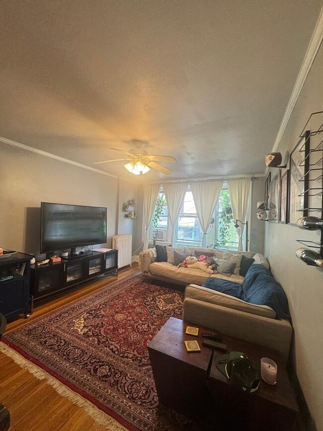 Photo - 2BR 1Bth unit. Heat/Hot Water included. Great location!