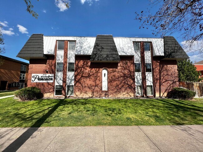 Building Photo - Mathews634 (KC-JF-NB) Unit B6