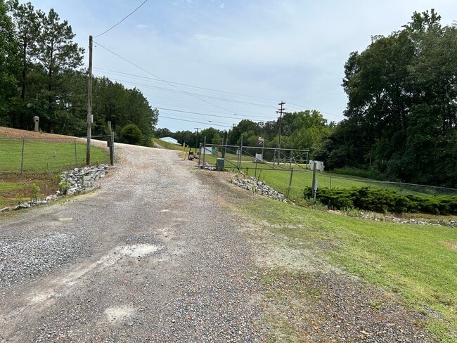 Building Photo - Paris Landing RV Park Unit 0 Rental
