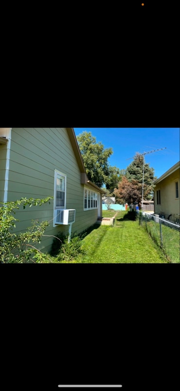 Photo - 114 W Charles St