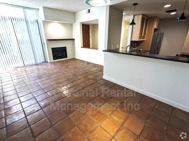 Building Photo - 484 E California Blvd Rental