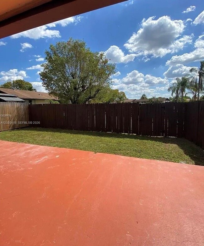 Photo - 4933 SW 135th Pl