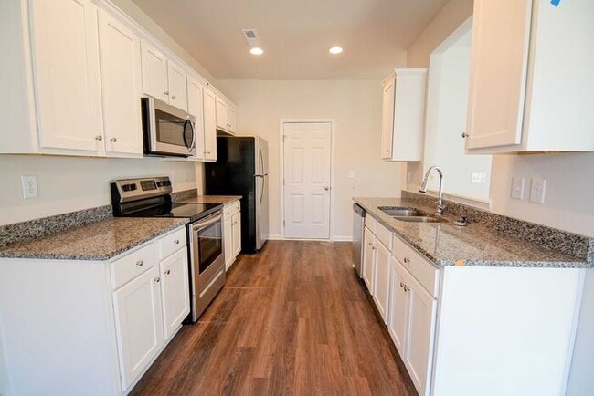 Photo - 3 Bedroom Duplex Home Available Now in Cherryville, NC