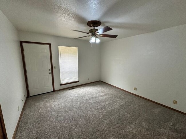 Photo - Beautiful 3-Bedroom Duplex in the Heart of Norman!