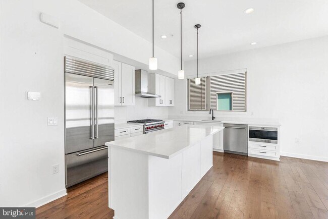 Building Photo - 3213 Birchview Walk Rental