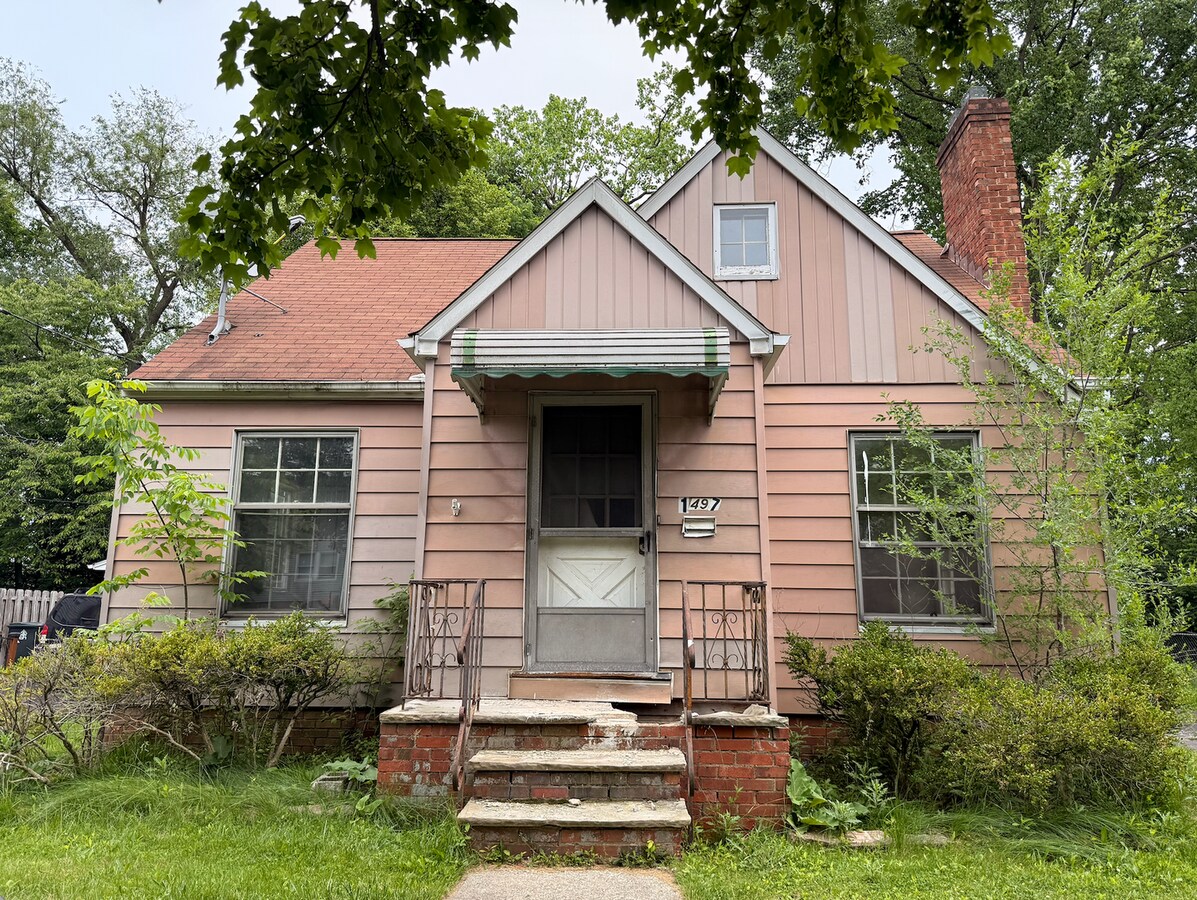 Photo - 1497 S Noble Rd