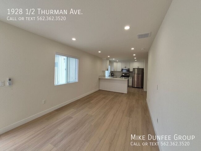 Photo - 1928 1/2 Thurman Ave.-