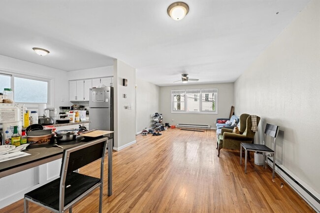 Photo - 313 9th St Unit 2