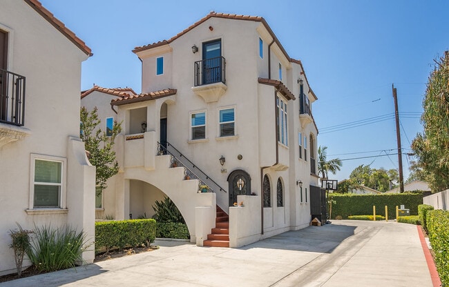 Exterior in Morning - 7029 Passons Blvd Unit Pico Rivera