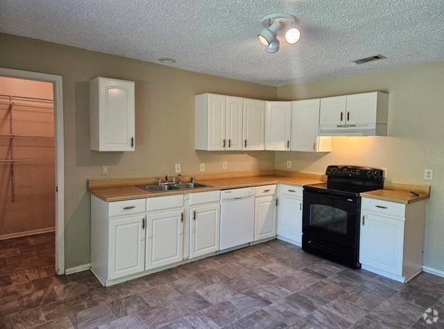 Building Photo - 503 S Jackson Ave Rental