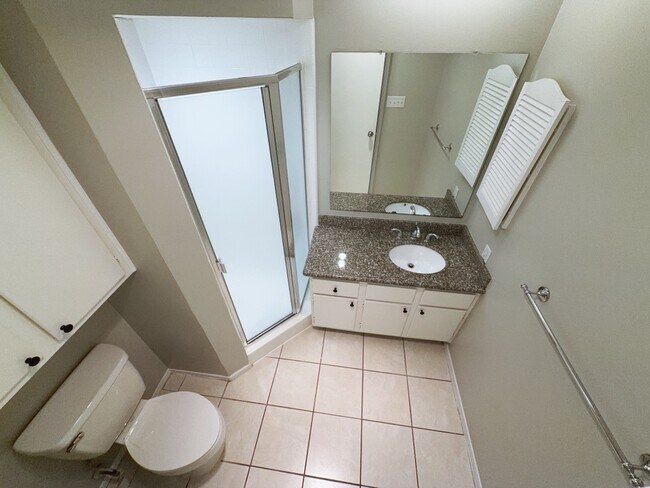 Photo - 2210 Dorrington St Unit 405
