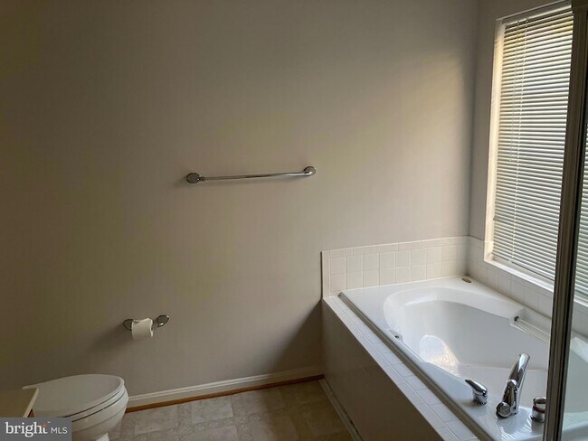 Photo - 6357 Cullen Pl