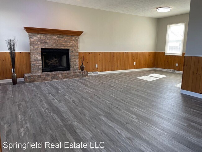 Photo - 3 br, 2.5 bath House - 4616 Lily Lane