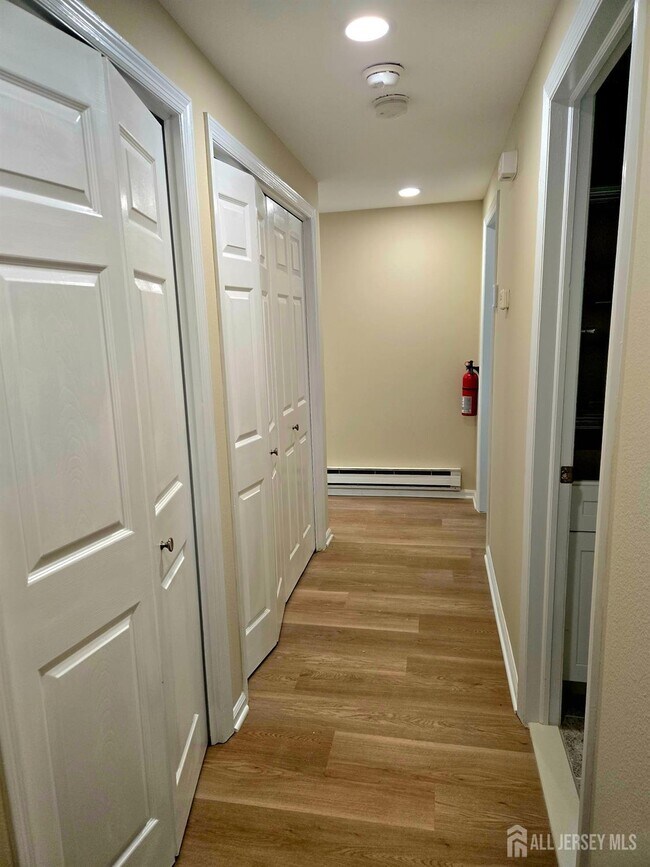 526 Terry Ln