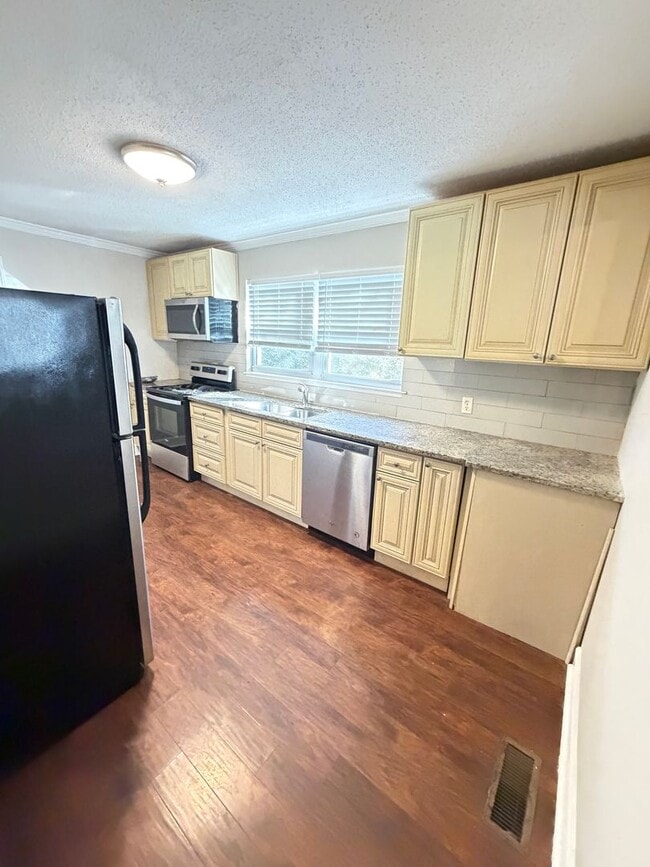 Photo - 2Bed/1Ba Duplex close to Downtown Concord Fully Renovated with Laundry Room on Site