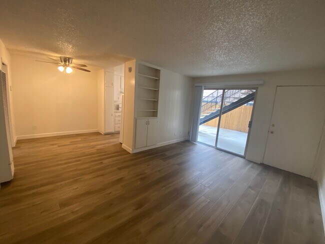 Photo - 4557 Bancroft St Unidad 2