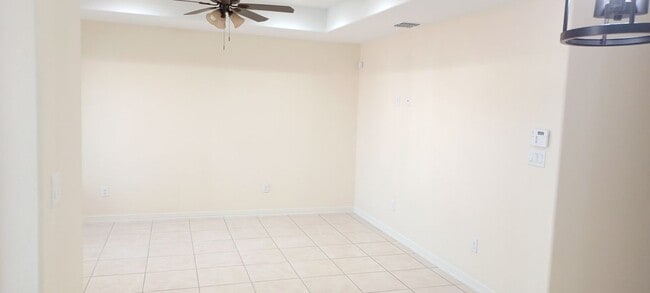 Photo - 634 Marrs Ave