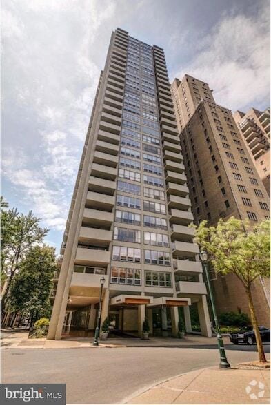 Building Photo - 224-30-230 W Rittenhouse Square Unit 514