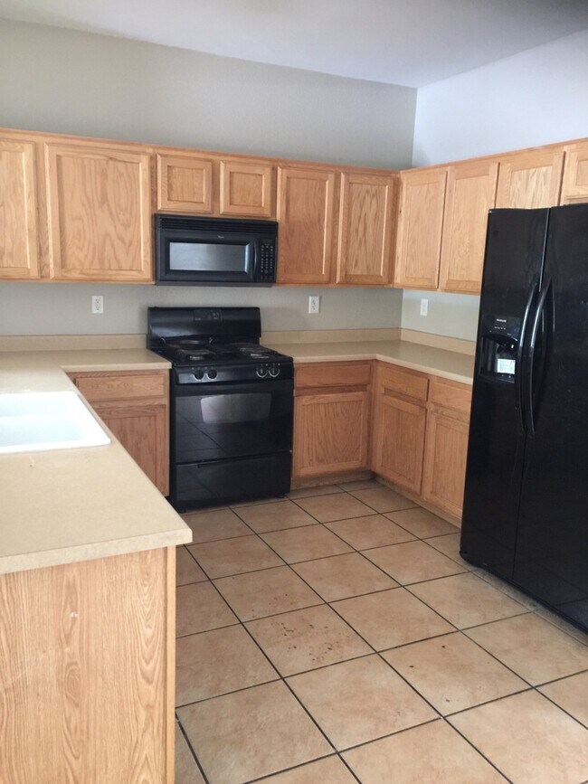 Photo - 2 bedroom Home with Brand new carpet